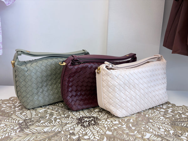 Medium Braided Purse Beige