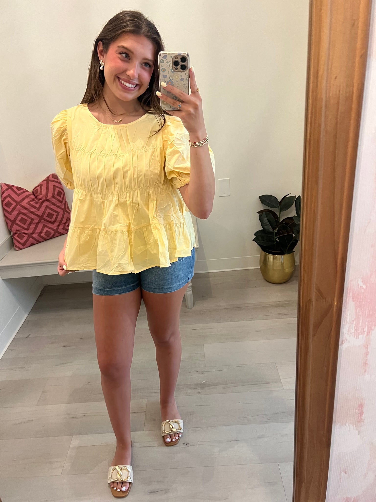 Tiered SS Tie Detail Top Yellow