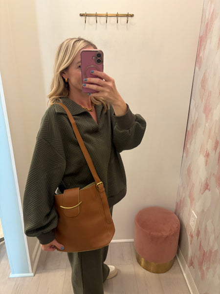 Chic Saddle Purse Tan