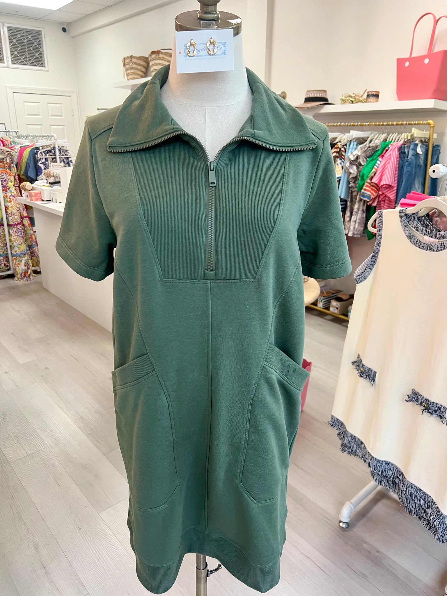 Running Earrands Dress - Olive