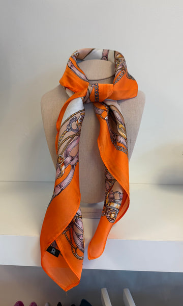 Maddie Chain Print Scarf Org
