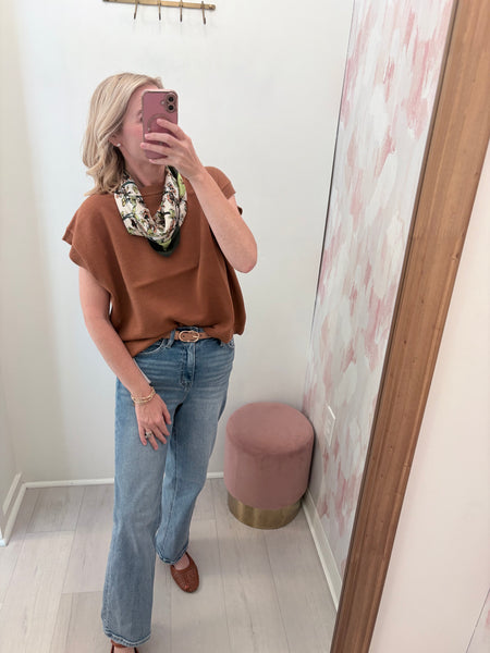 Jenn SS Round Neck Sweater Bwn