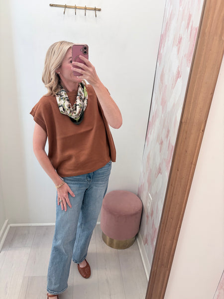 Jenn SS Round Neck Sweater Bwn