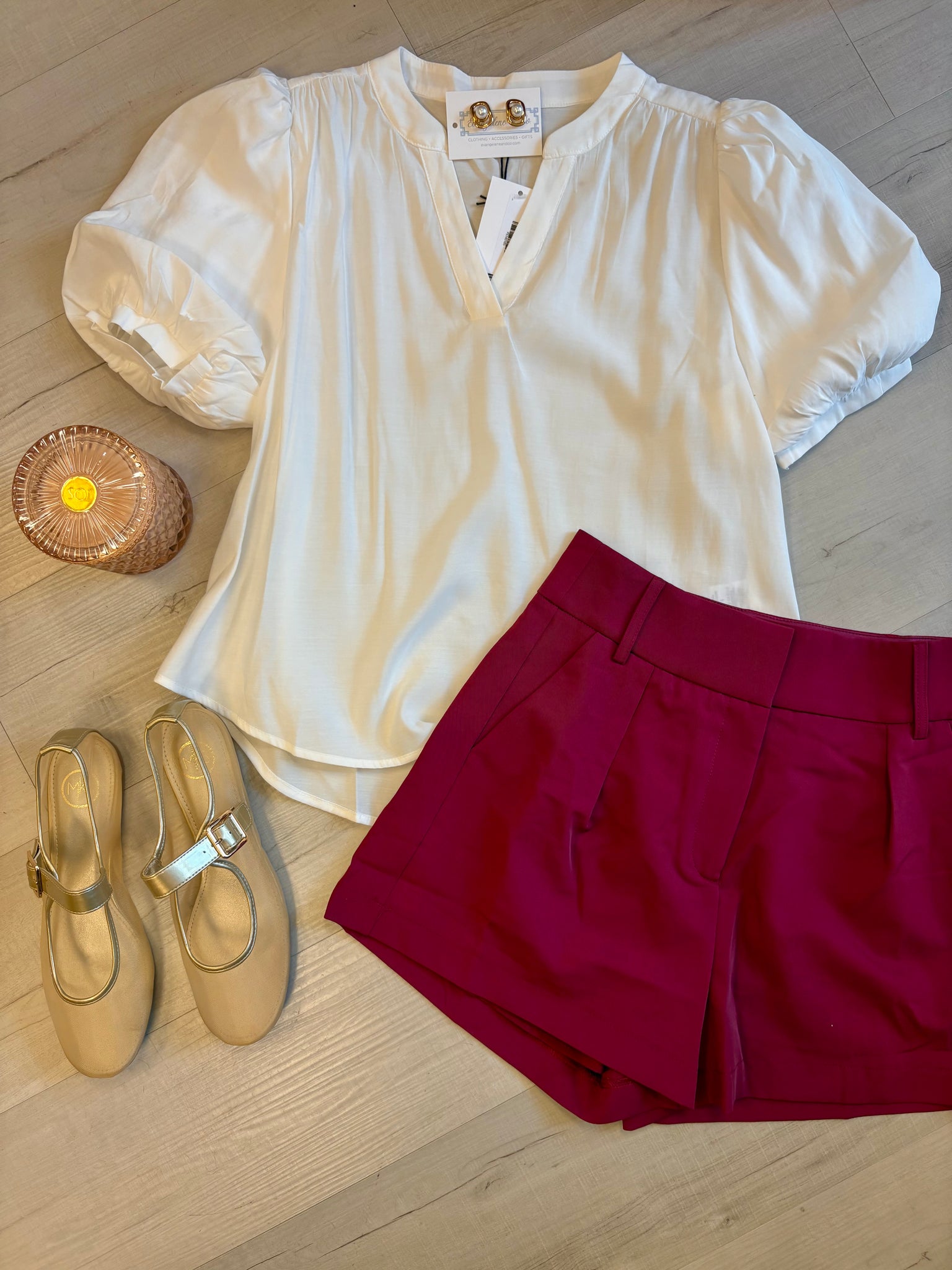 Avery Bubble Slv VNeck Top Wht