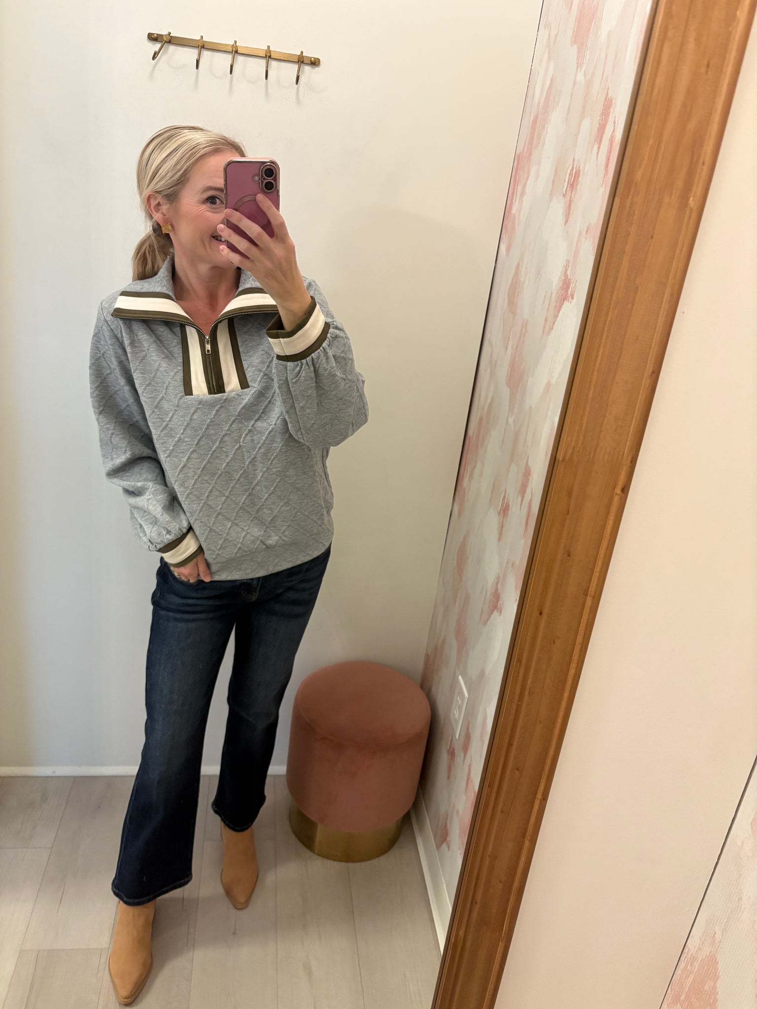 Quilted 1/2 Zip Collared Sweater