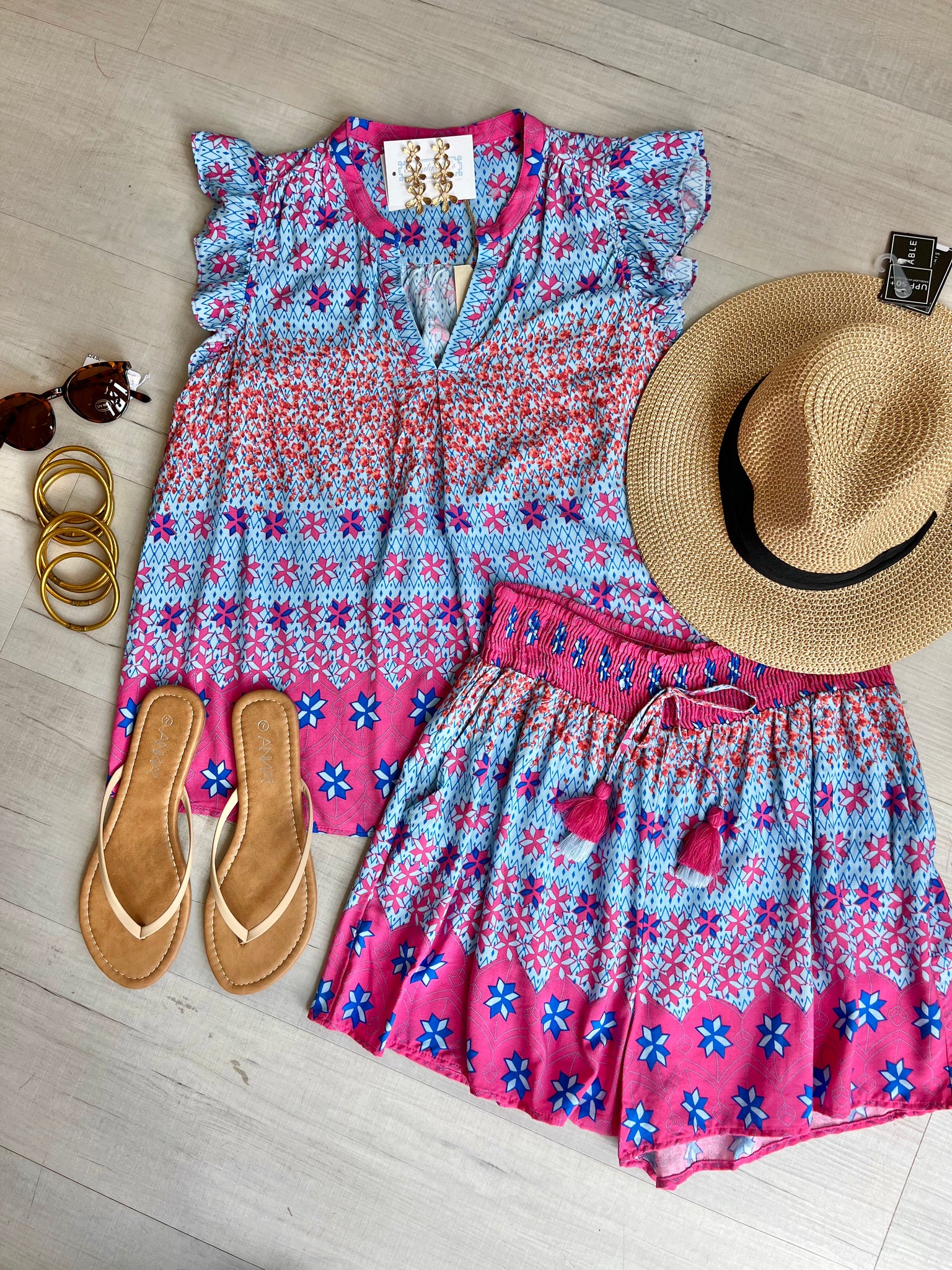 Mollie Pink/Bl Short – Evangelene and Co.